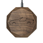 Lade das Bild in den Galerie-Viewer, Wireless Charger QI BMW Z1 Design (Gravur) [Walnuss] Holz
